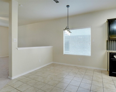 644 River Rock Drive - Photo Thumbnail 6