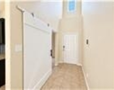 644 River Rock Drive - Photo Thumbnail 8