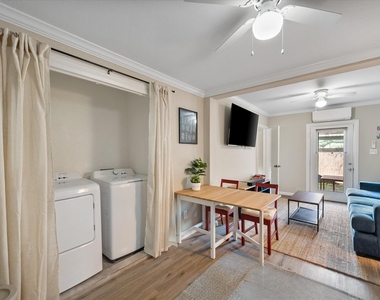 3285 Clover Lane Street - Photo Thumbnail 10