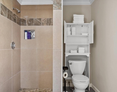 3285 Clover Lane Street - Photo Thumbnail 15