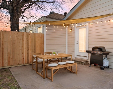 3285 Clover Lane Street - Photo Thumbnail 4