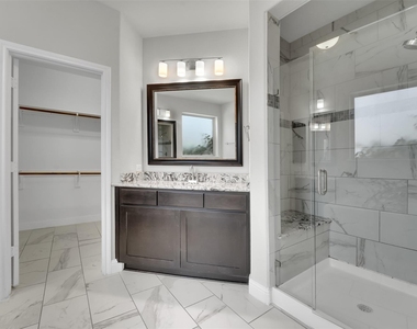 810 Acadia Court - Photo Thumbnail 18