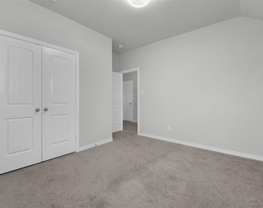 810 Acadia Court - Photo Thumbnail 29