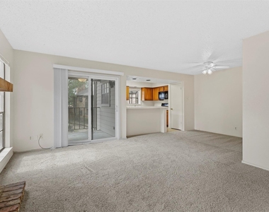 15221 Berry Trail - Photo Thumbnail 3