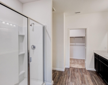 817 Cedar Elm Drive - Photo Thumbnail 21