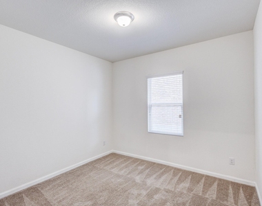 817 Cedar Elm Drive - Photo Thumbnail 18