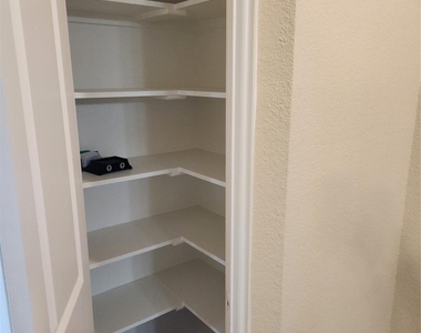 5720 Robbie Road - Photo Thumbnail 24