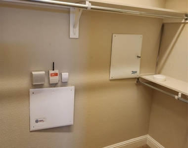 5720 Robbie Road - Photo Thumbnail 20