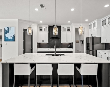 601 Sunbury Lane - Photo Thumbnail 20