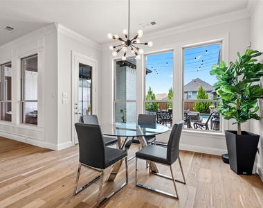 601 Sunbury Lane - Photo Thumbnail 26