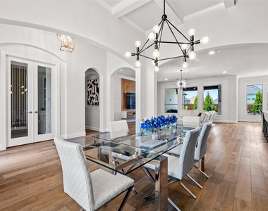 601 Sunbury Lane - Photo Thumbnail 17