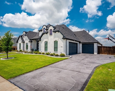 601 Sunbury Lane - Photo Thumbnail 5