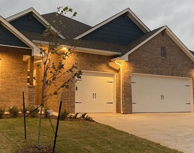 5201 Skylar Rae Road - Photo Thumbnail 1