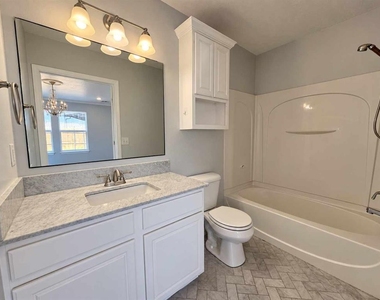 2801 Nw 186th Street - Photo Thumbnail 9