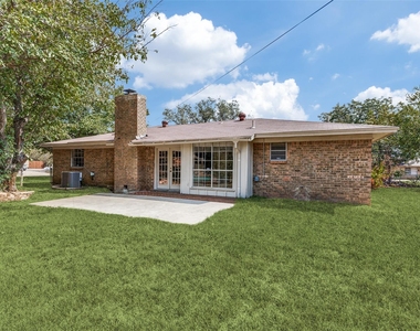 125 N Jessup Street - Photo Thumbnail 11