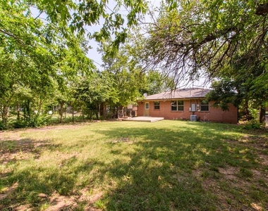 2929 N Utah Avenue - Photo Thumbnail 21
