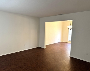 3731 Spring Meadow Lane - Photo Thumbnail 3