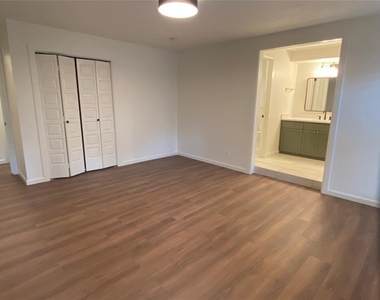 1 Mockingbird Court - Photo Thumbnail 13