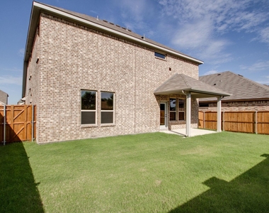 7612 Spring Drive - Photo Thumbnail 35