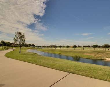 7612 Spring Drive - Photo Thumbnail 39