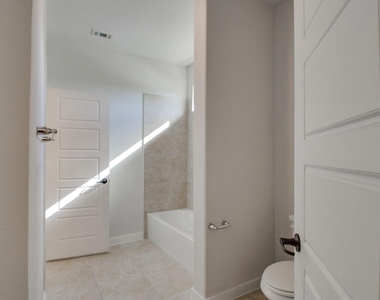 7612 Spring Drive - Photo Thumbnail 23