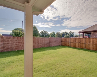 7612 Spring Drive - Photo Thumbnail 34