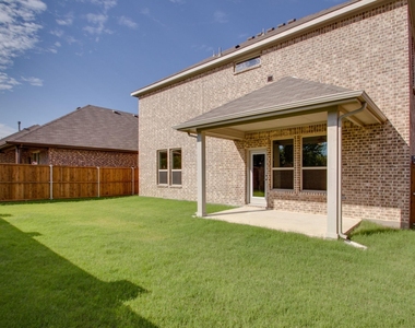7612 Spring Drive - Photo Thumbnail 36
