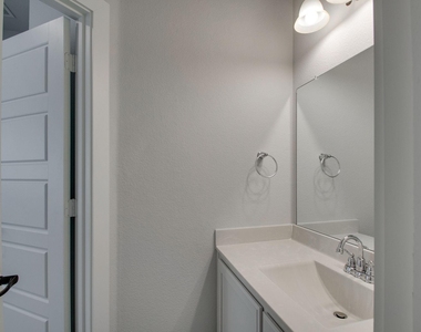 7612 Spring Drive - Photo Thumbnail 24