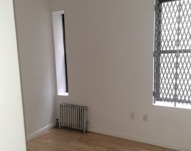 3139 Broadway - Photo Thumbnail 3