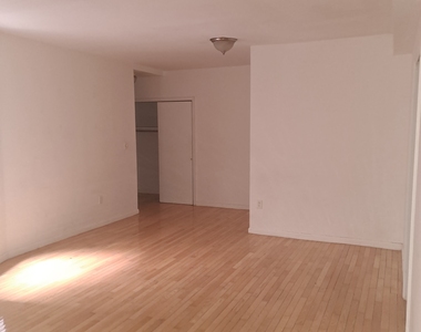 3139 Broadway - Photo Thumbnail 4