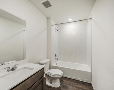 304 Patina Street - Photo Thumbnail 19