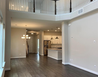 13629 Sweetwalk Place - Photo Thumbnail 5