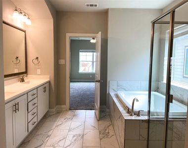 13629 Sweetwalk Place - Photo Thumbnail 26