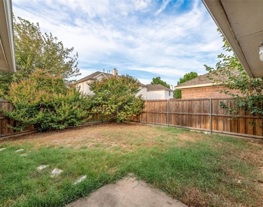 5012 Geranium Court - Photo Thumbnail 29