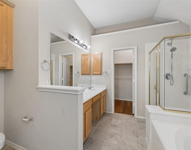 5012 Geranium Court - Photo Thumbnail 18