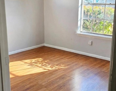 2324 Fulton Drive - Photo Thumbnail 14