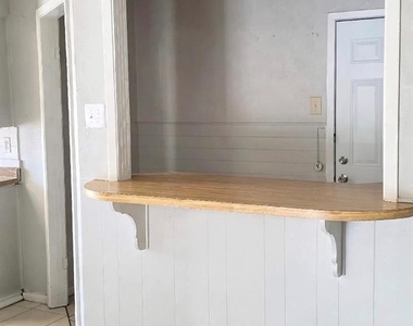 2324 Fulton Drive - Photo Thumbnail 7