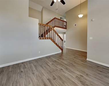 4504 Westchase Circle - Photo Thumbnail 1