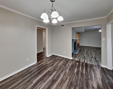 6560 Chinaberry Trail - Photo Thumbnail 6