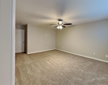 5905 Cedar Lane - Photo Thumbnail 5