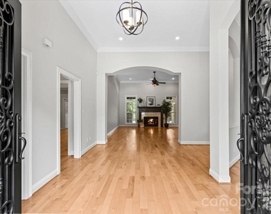 7832 Chapel Creek Drive - Photo Thumbnail 2