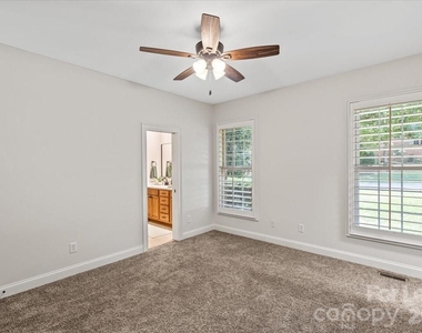 7832 Chapel Creek Drive - Photo Thumbnail 29