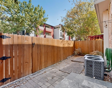 5619 Preston Oaks Road - Photo Thumbnail 37