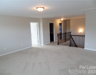 9515 Inverness Bay Road - Photo Thumbnail 8