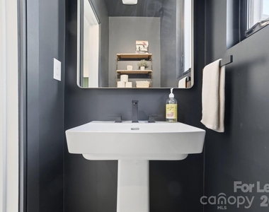 3301 Spencer Street - Photo Thumbnail 22