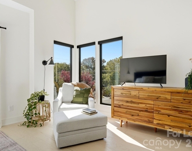 3301 Spencer Street - Photo Thumbnail 26