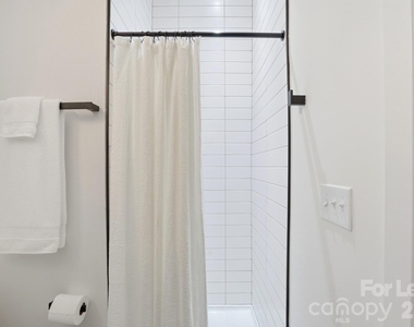 3301 Spencer Street - Photo Thumbnail 35