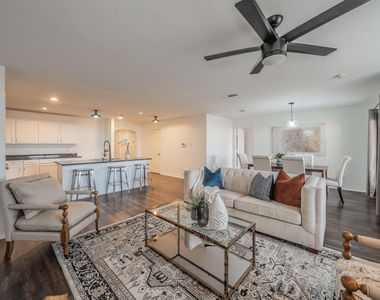 10541 Rising Knoll Lane - Photo Thumbnail 11