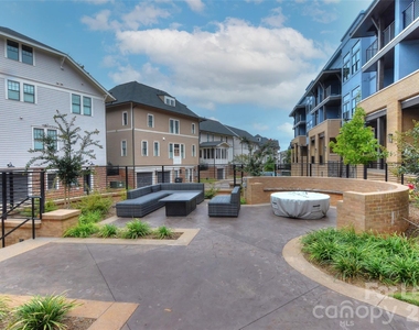 2401 Euclid Avenue - Photo Thumbnail 28