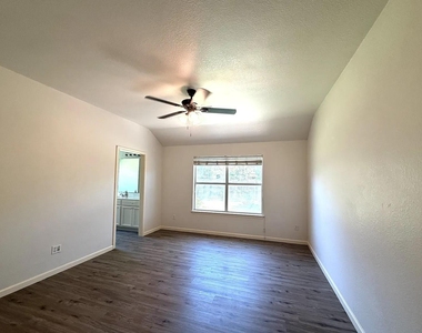 507 Tumbleweed Drive - Photo Thumbnail 5